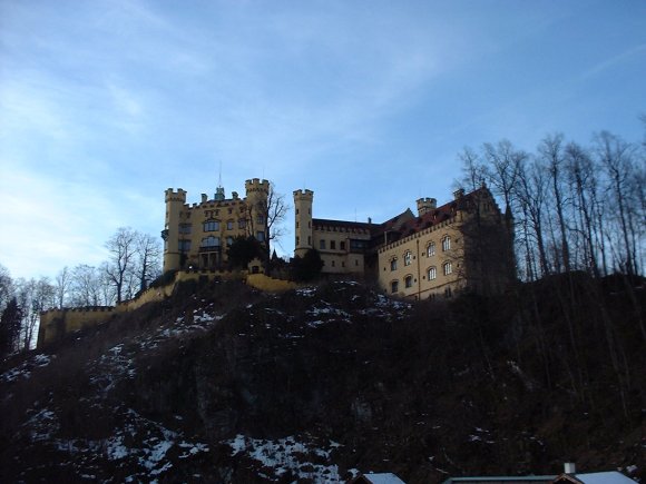 CASTLE10